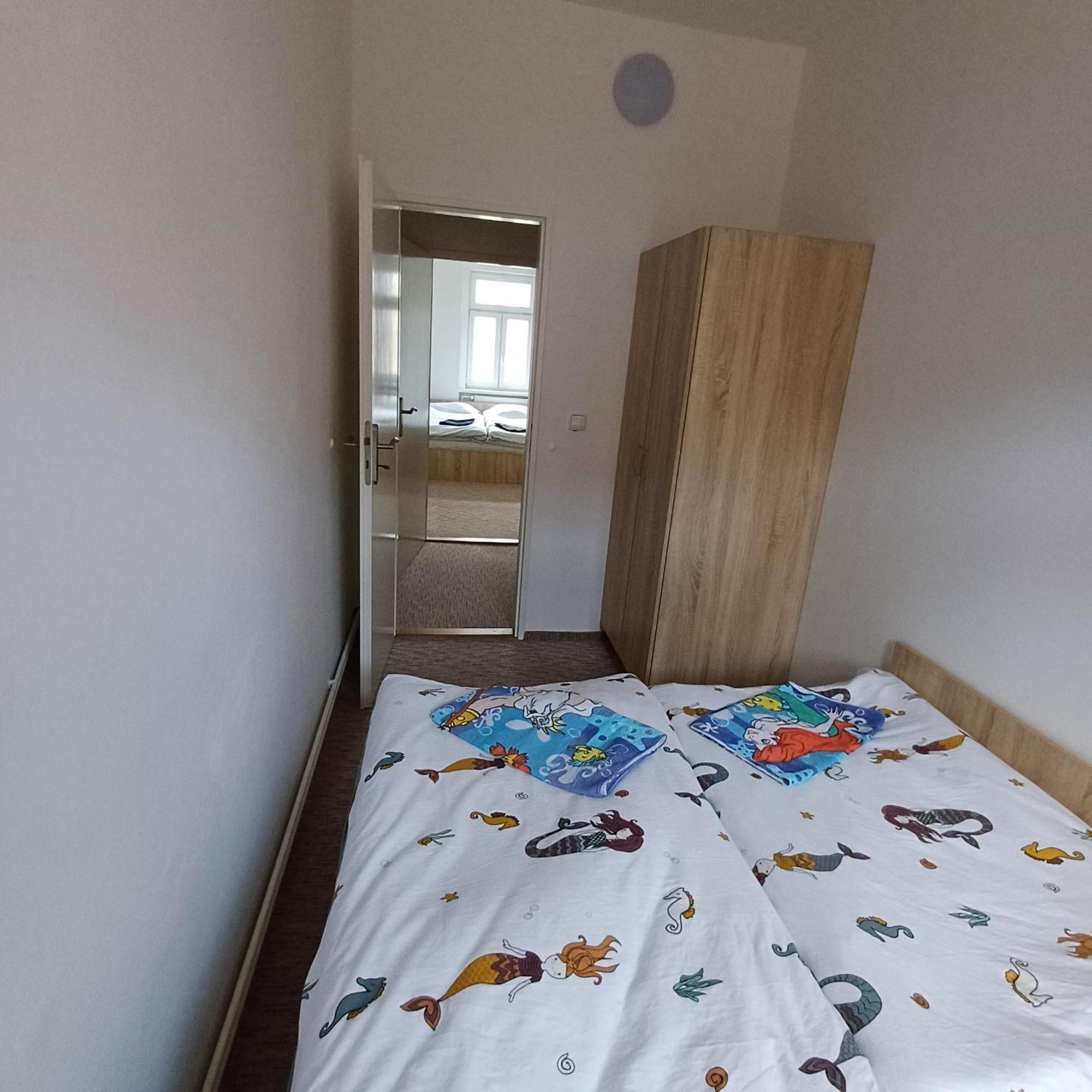 Ap 5 Alice Near Springs - 4 Rooms Karlovy Vary Luaran gambar